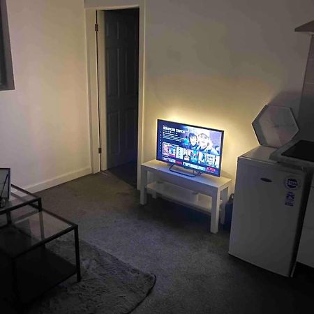 Apartment In Bham City Centre, Free Parking Sleeps 3 Birmingham Exterior photo